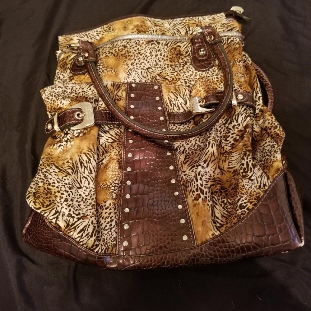 Kathy Van Zeeland, Leopard Print Bag